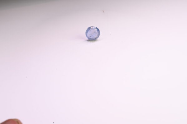 Semi Precious 3.62 Carat - Image 2