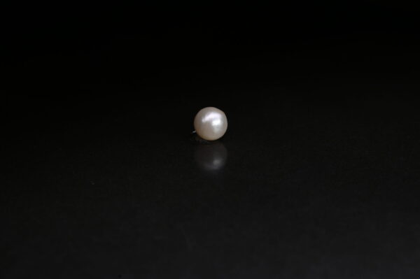 Pearl 7.77 Carat - Image 2