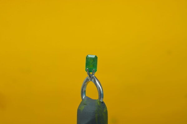 Panna 4.64 Carat - Image 2