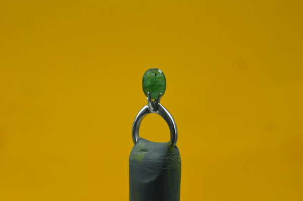 Panna 4.10 Carat