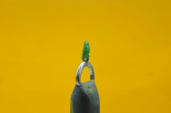 Panna 4.10 Carat - Image 3