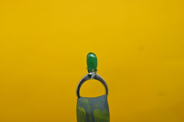 Panna 4.33 Carat - Image 2