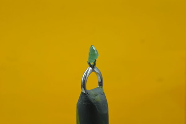 Panna 4.20 Carat - Image 2