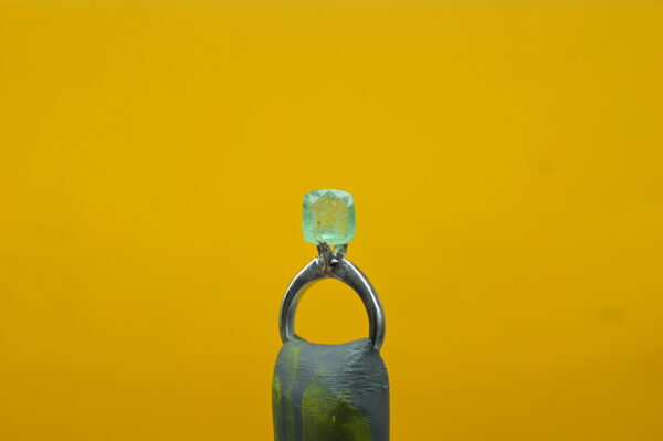 Panna 4.17 Carat - Image 2