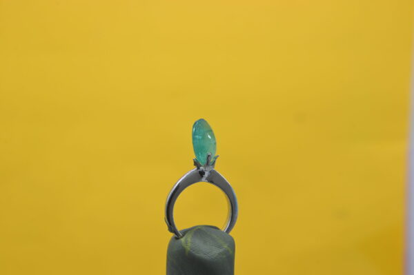Panna 4.26 Carat - Image 3