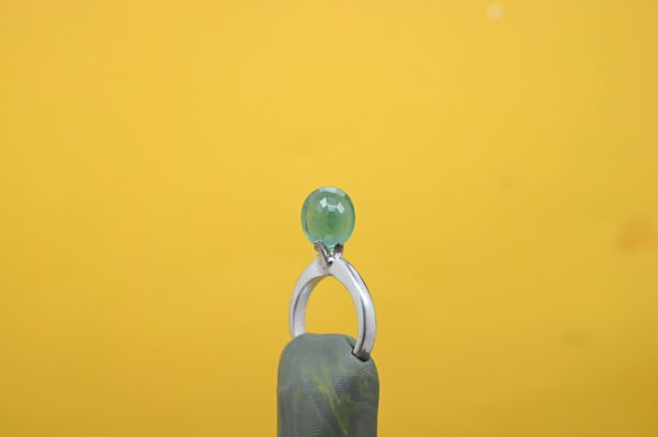 Panna 4.05 Carat
