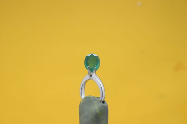 Panna 4.05 Carat - Image 3