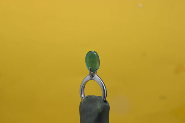 Panna 4.37 Carat - Image 2