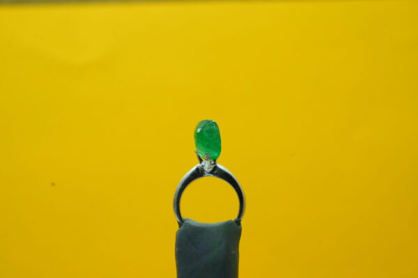 Panna 4.42 Carat - Image 2